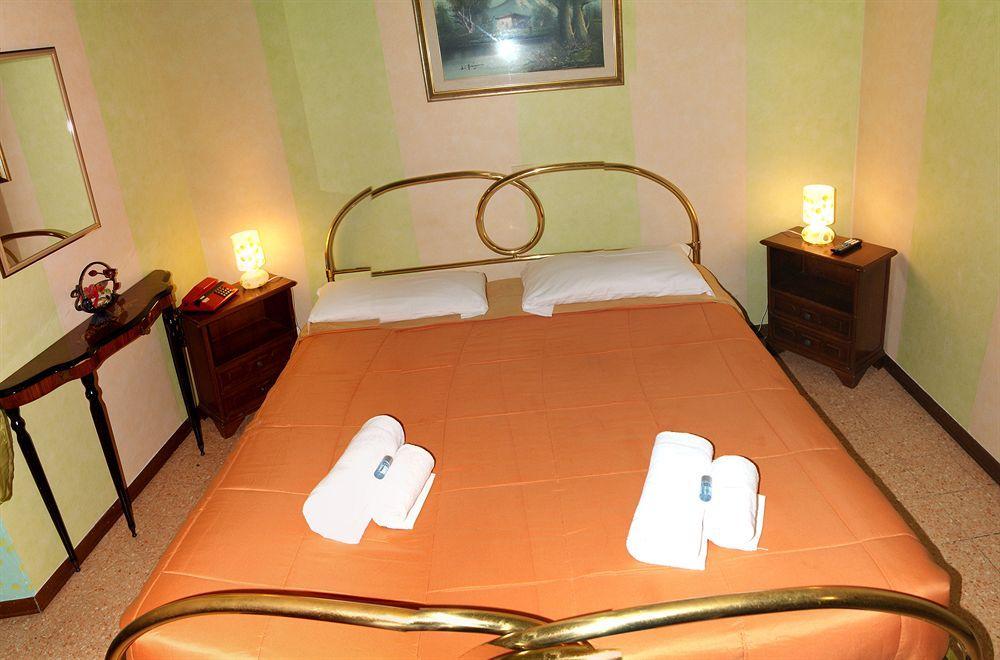 Hotel Cosmos Firenze Eksteriør billede